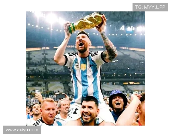 全球最强大足球明星的传奇之路与辉煌成就揭秘