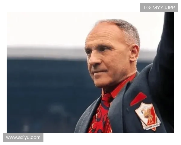 全球足球界哀悼疫情去世的传奇明星球员生平回顾与影响