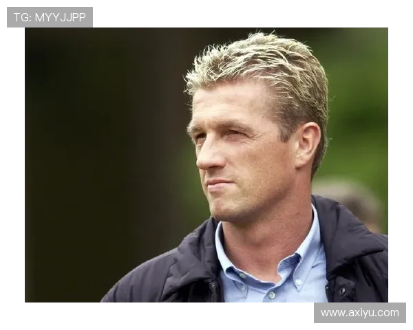 德国足球明星长脸的魅力与风格解析探讨